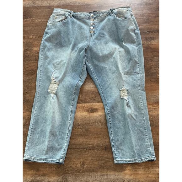 City Chic NWOT Button fly Harley High Rise Crop Denim Pant size 22 - Picture 2 of 10